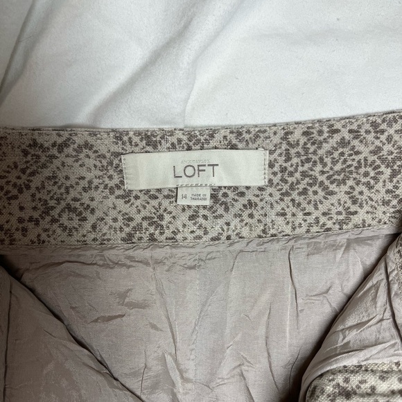 LOFT Linen Tan and Brown Patterned Pencil Skirt - Picture 2 of 3